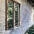 Rafał Bochra - Fenster eines alten Häuschens